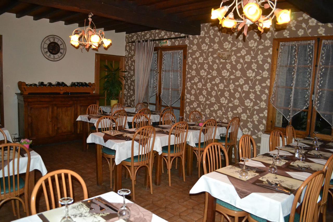 Le Relais De Risquetout Hem-Hardinval Екстериор снимка